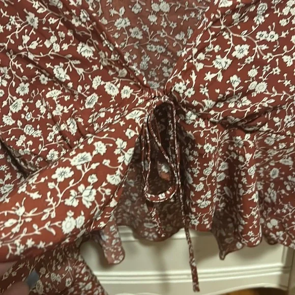 Top - Picture 4 of 4